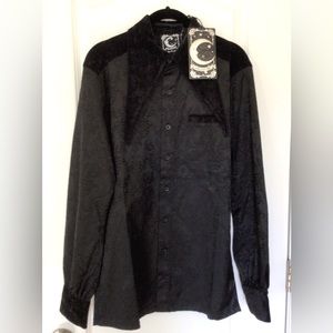 Mens black Killstar Masters button down in a size small.